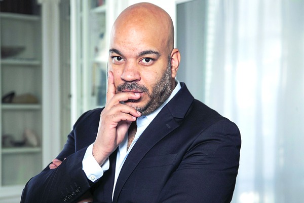 Portrait de Réda Didi, fondateur et directeur général de Graines de France